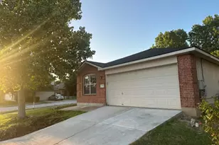 18312 Crestwind Ln, Elgin, TX 78621 - Photo 1