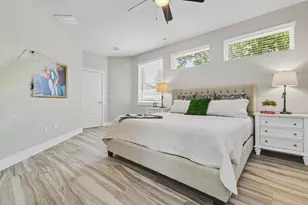 5609 Tura Ln, Austin, TX 78721 - Photo 20