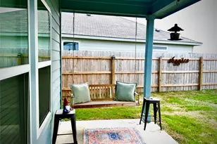 513 Pickel Dr, Rockdale, TX 76567 - Photo 8