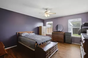 718 Blair Ave, Bastrop, TX 78602 - Photo 18