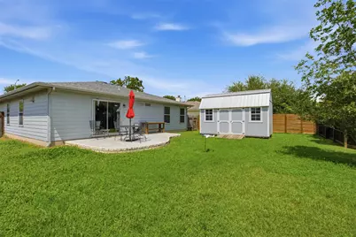 718 Blair Avenue, Bastrop, TX 78602 - Photo 28
