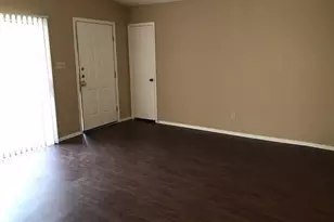 806 Sirocco Dr, Austin, TX 78745 - Photo 4