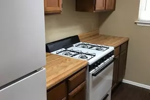 806 Sirocco Dr, Austin, TX 78745 - Photo 8