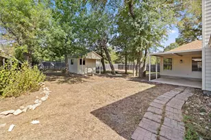 917 Garden View Dr, Georgetown, TX 78628 - Photo 32