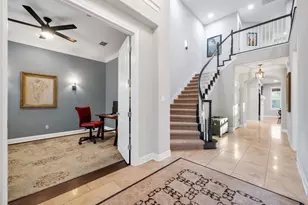 12013 Palisades Pkwy, Austin, TX 78732 - Photo 4