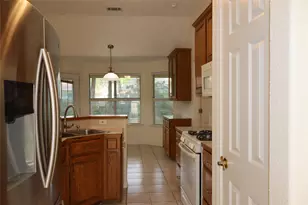 3013 Parker Dr, Georgetown, TX 78628 - Photo 4