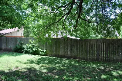 1205 Stoneoak Lane, Austin, TX 78745 - Photo 8