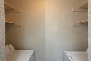 728 W San Antonio St, Lockhart, TX 78644 - Photo 6