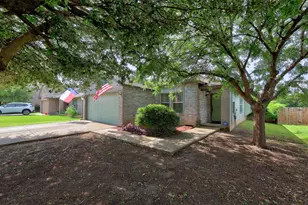 1621 Apollo Cir, Round Rock, TX 78664 - Photo 2