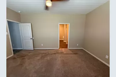 216 Continental Avenue, Liberty Hill, TX 78642 - Photo 14