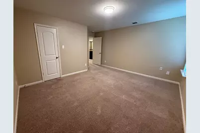 216 Continental Avenue, Liberty Hill, TX 78642 - Photo 24