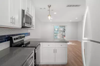 3820 Southway Drive #D, Austin, TX 78704 - Photo 12