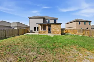 300 Hyacinth Way, Jarrell, TX 76537 - Photo 2