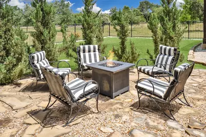 601 Strada Luca, Florence, TX 76527 - Photo 34