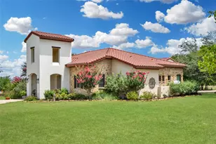 601 Strada Luca, Florence, TX 76527 - Photo 8