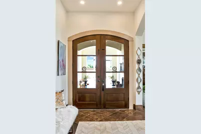 601 Strada Luca, Florence, TX 76527 - Photo 6