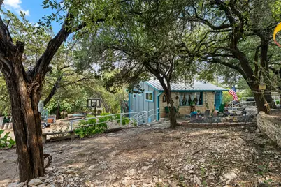 18307 E Lakeview Drive, Jonestown, TX 78645 - Photo 28