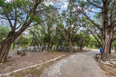 18307 E Lakeview Drive, Jonestown, TX 78645 - Photo 30