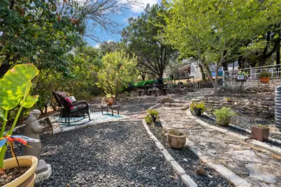 18307 E Lakeview Drive, Jonestown, TX 78645 - Photo 26