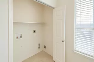 801 Hank Aaron Ln, Round Rock, TX 78665 - Photo 10