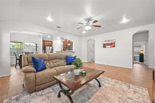 303 Limerick Rd, Buda, TX 78610 - Photo 4