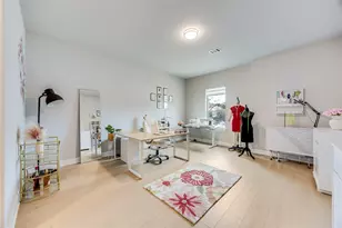 138 Evelyn Ct, Dripping Springs, TX 78620 - Photo 16