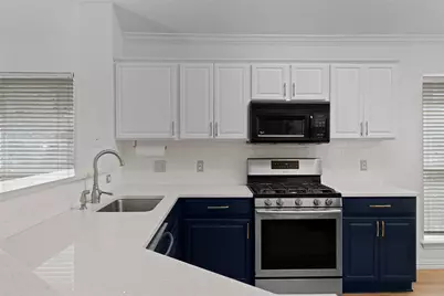 10318 Broomflower Drive, Austin, TX 78739 - Photo 14