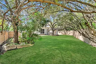 10318 Broomflower Dr, Austin, TX 78739 - Photo 28