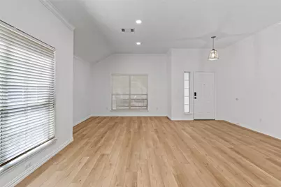 10318 Broomflower Drive, Austin, TX 78739 - Photo 34