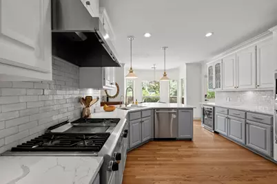 707 Malabar Street, Lakeway, TX 78734 - Photo 8