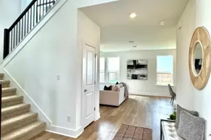 141 Sincere Dr, Kyle, TX 78640 - Photo 2