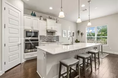 240 Cross Timbers Drive, Georgetown, TX 78628 - Photo 16