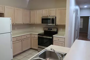 8712 Weiser Dr, Austin, TX 78729 - Photo 6
