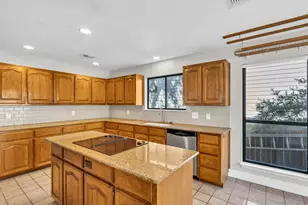 4604 Palisade Dr, Austin, TX 78731 - Photo 8