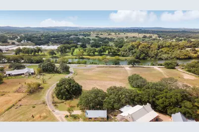 1426 River Run, Blanco, TX 78606 - Photo 16