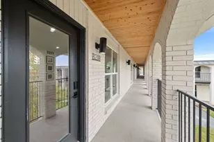 5911 Sheridan Ave Ln, Austin, TX 78723 - Photo 4