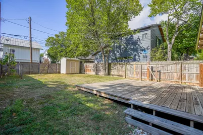 1705 E 14th Street #B, Austin, TX 78702 - Photo 18