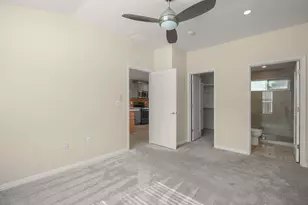 1705 E 14th St, Austin, TX 78702 - Photo 10