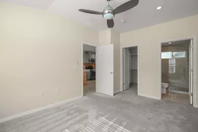 1705 E 14th Street #B, Austin, TX 78702 - Photo 10