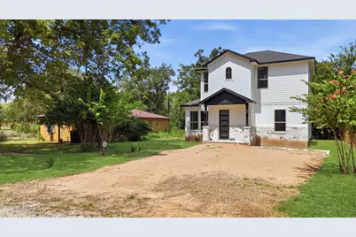 504 Walker Street, Smithville, TX 78957 - Photo 28