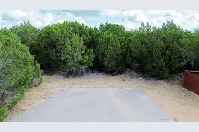 20701 Oak Glen, Lago Vista, TX 78645 - Photo 2