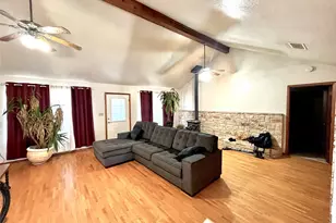 251 Milam Ln, Bastrop, TX 78602 - Photo 8