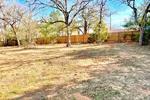 251 Milam Ln, Bastrop, TX 78602 - Photo 4