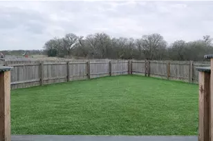 140 Satsuma Ln, Kyle, TX 78640 - Photo 30