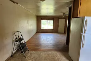 200 200 Nature Dr, Burnet, TX 78611 - Photo 6