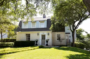 2428 Jarratt Ave, Austin, TX 78703 - Photo 1