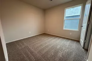 305 Wirecrested Dr, Lockhart, TX 78644 - Photo 24