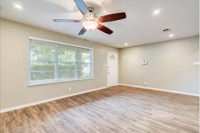 4712 Frontier Trail, Austin, TX 78745 - Photo 8