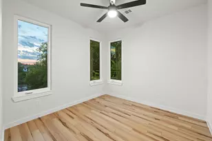 2309 Montopolis Dr, Austin, TX 78741 - Photo 14