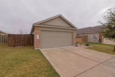 108 Circle Way, Jarrell, TX 76537 - Photo 4